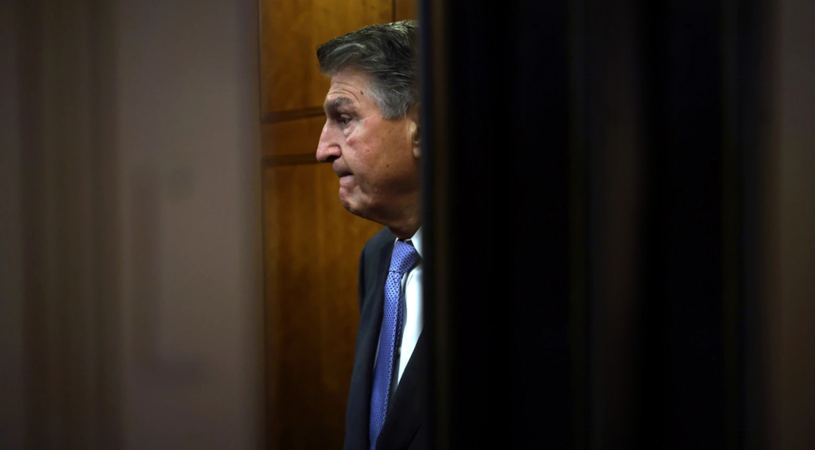 Manchin Presses WVGOP to Reopen Republican Primaries as Party Weighs Decision